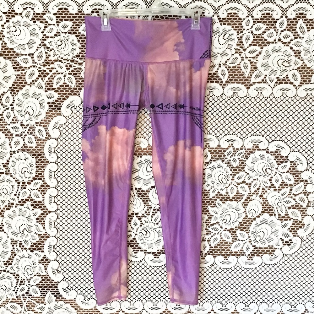 Teeki Leggings Clouds/Aztec Print